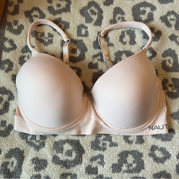 Women’s Nautica light pink full coverage underwire bra size 40D - Picture 1 of 6